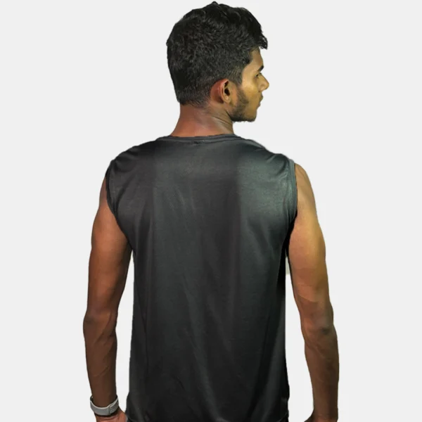 BLACK SLEEVELESS TANKS JAYPEE